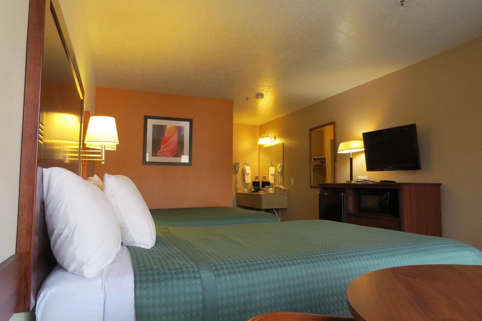 America'S Best Inn & Suites Saint George Exterior foto